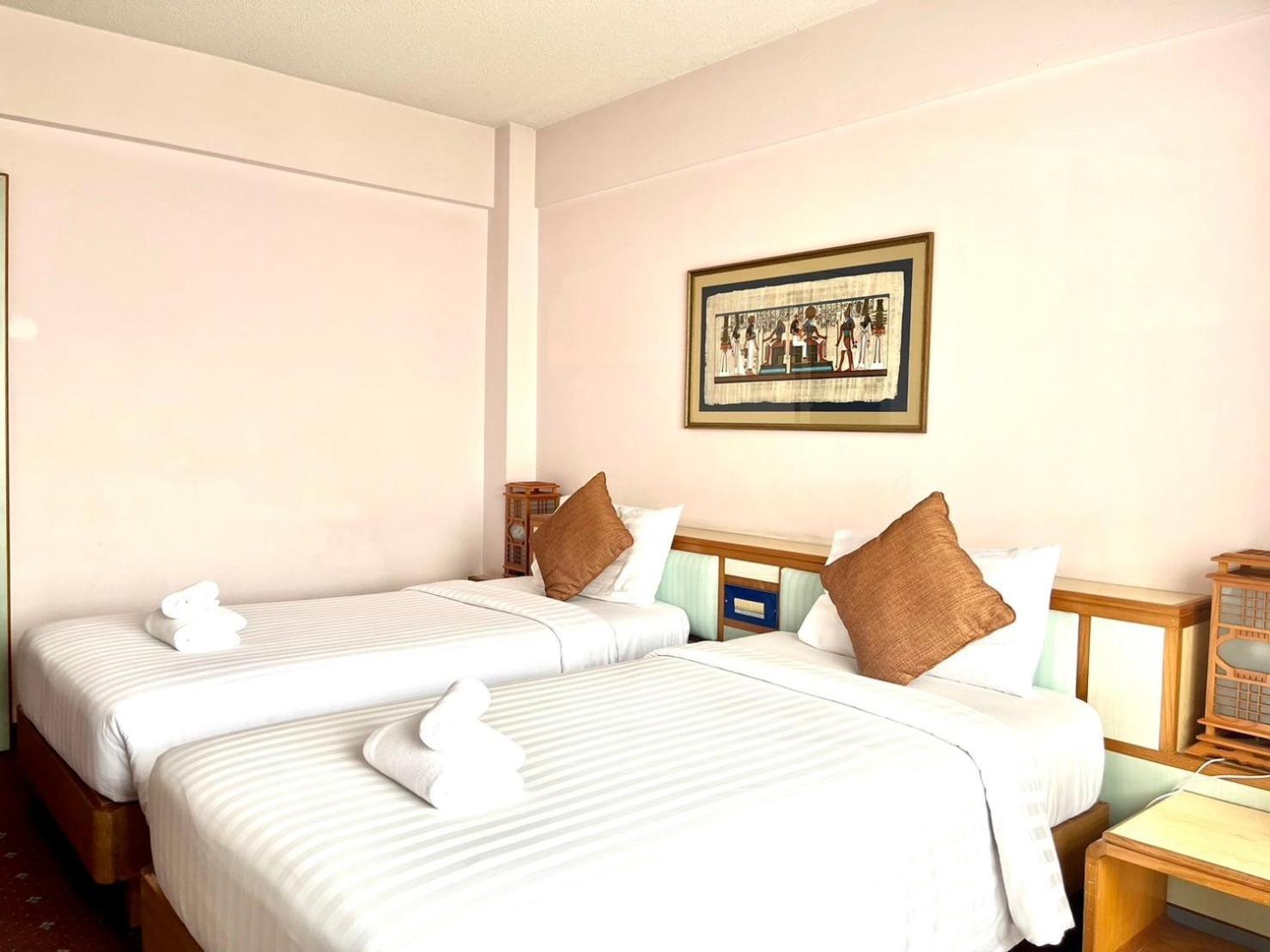 Asian Hotel Хат'яй Екстер'єр фото