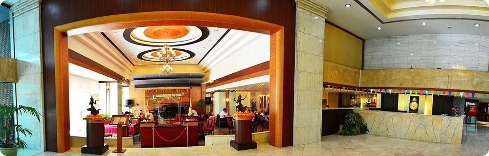 Asian Hotel Хат'яй Екстер'єр фото